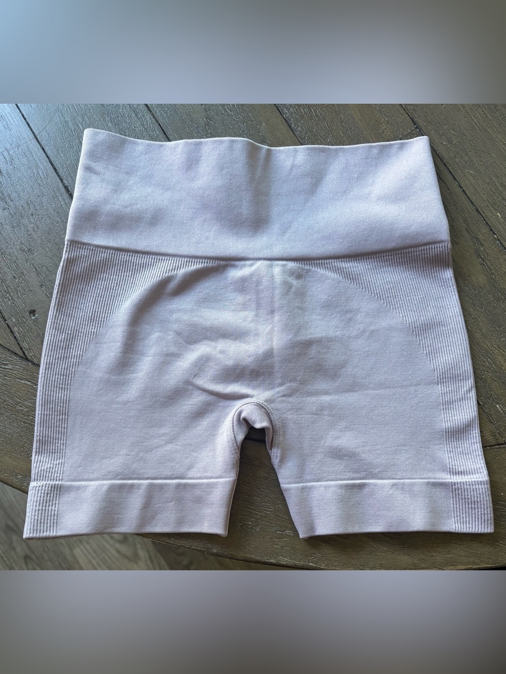 SET Active Lavender Seamless High-Waist Bike Shorts. Size S